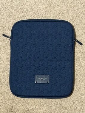 NWOT Michael Kors iPad Sleeve - Midnight Blue